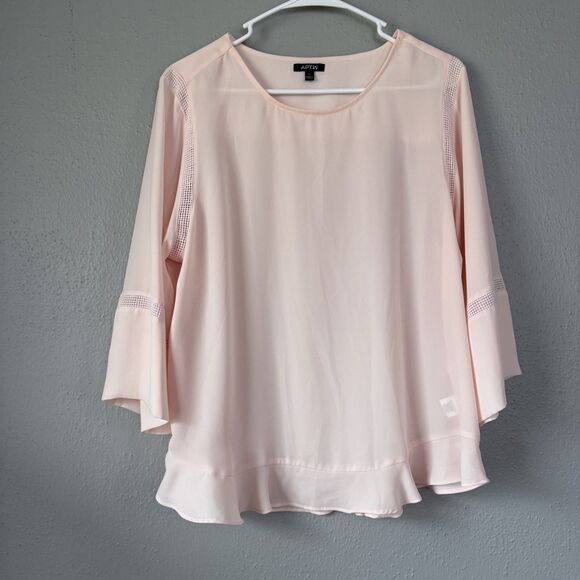 Apt 9 Women’s Blouse Top 3/4 Sleeve Ruffles Bohemian Perforated Details Size L - Picture 2 of 11